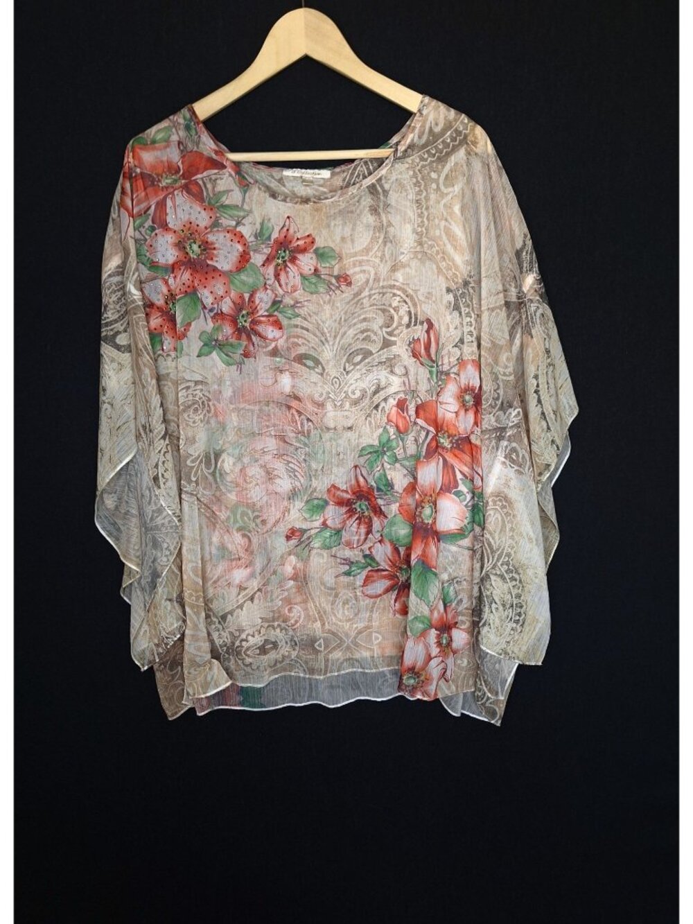 💙 G Collection Floral Poncho Blouse Size 2X Beige Red Embellished Boho Relaxed